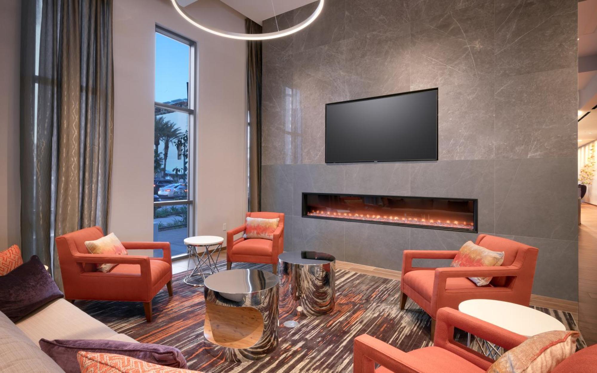 Hampton Inn & Suites Anaheim Resort Convention Center Екстер'єр фото